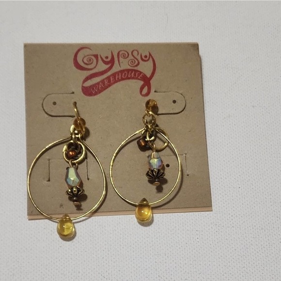 TRESKA Iridescent Neutral beaded chandelier earrings new!!! - Picture 4 of 4